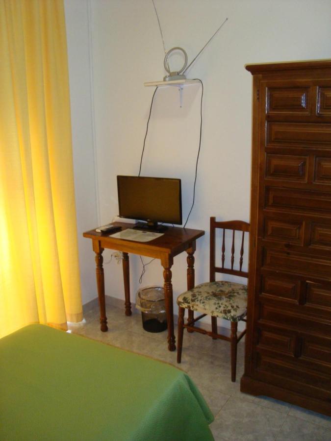 Hostal Duran 알로라 외부 사진