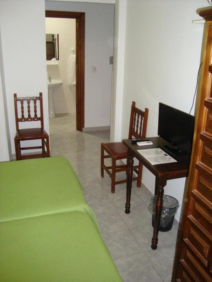 Hostal Duran 알로라 외부 사진