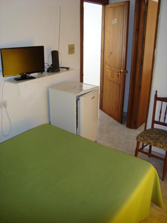 Hostal Duran 알로라 외부 사진
