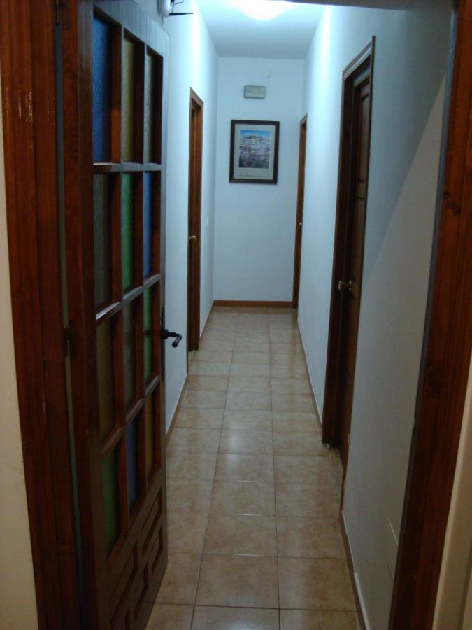 Hostal Duran 알로라 외부 사진